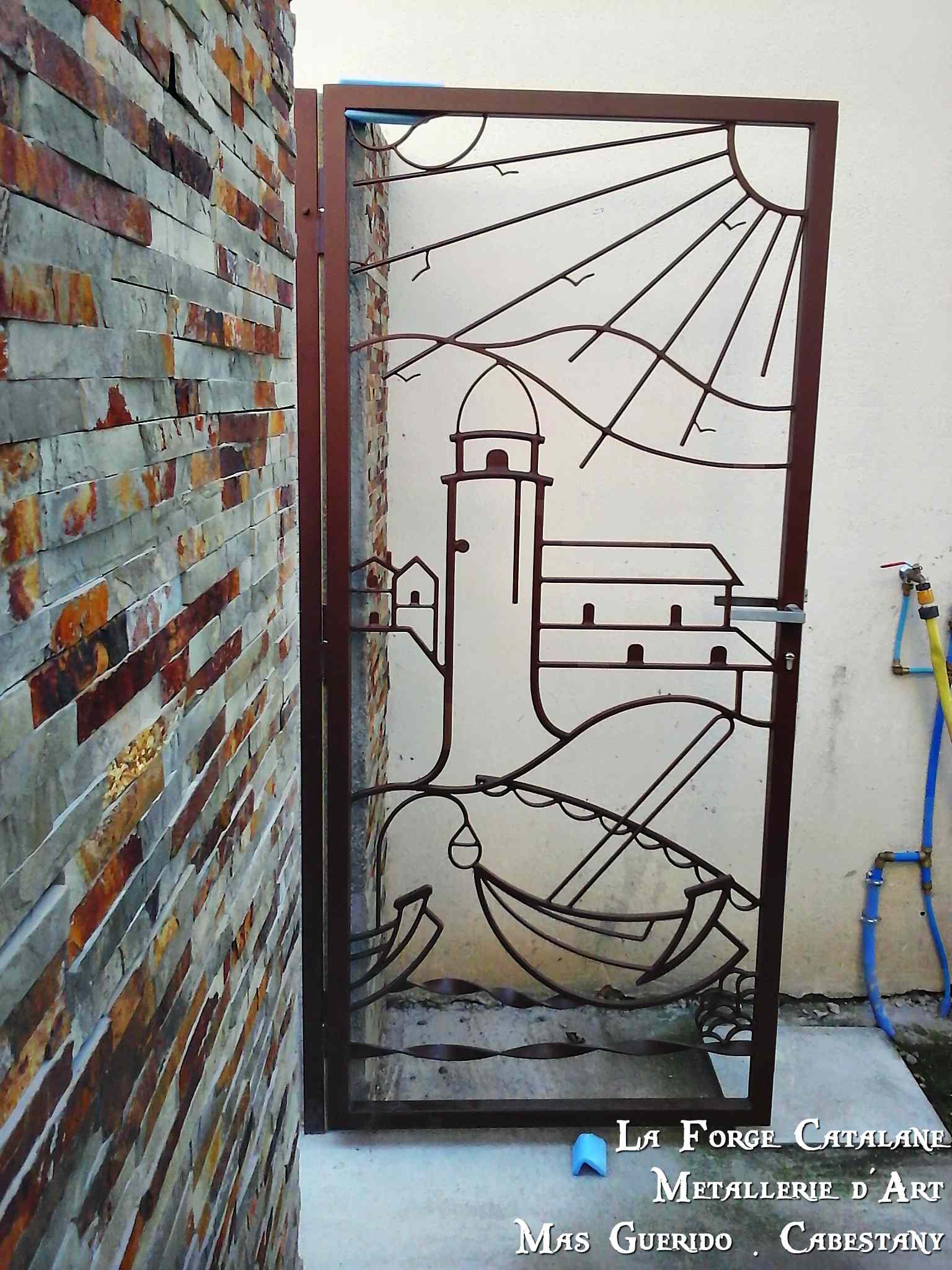 Portillon grille articulee collioure forge catalane.jpg